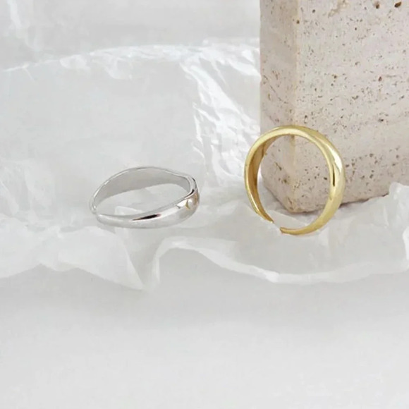 Minimalist 925 Sterling Silver Wave Open Ring - Picture 4 of 7